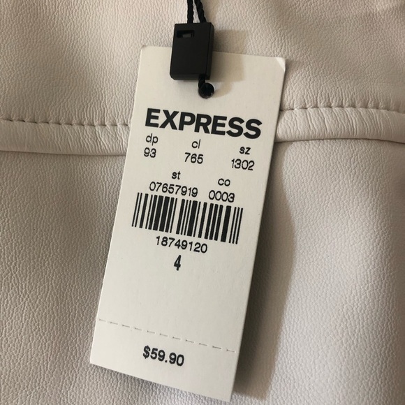 Express white skirt NWT - Picture 2 of 4